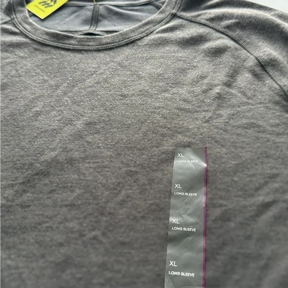 NWT All in Motion Merino Wool Blend Long Sleeve Shirt Gray Heathered XL - Picture 3 of 6